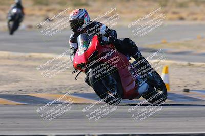 media/Dec-10-2023-SoCal Trackdays (Sun) [[0ce70f5433]]/Turn 2 (10am)/